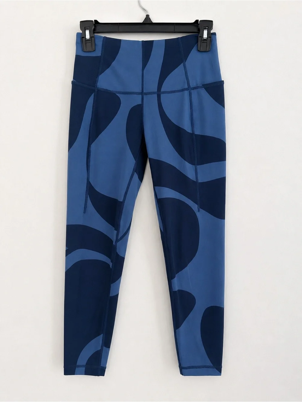 Sweaty Betty Super Soft Blue High Rise Leggings with side pockets Sz. 6
